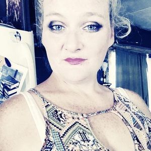 Meet your Posher, Renae